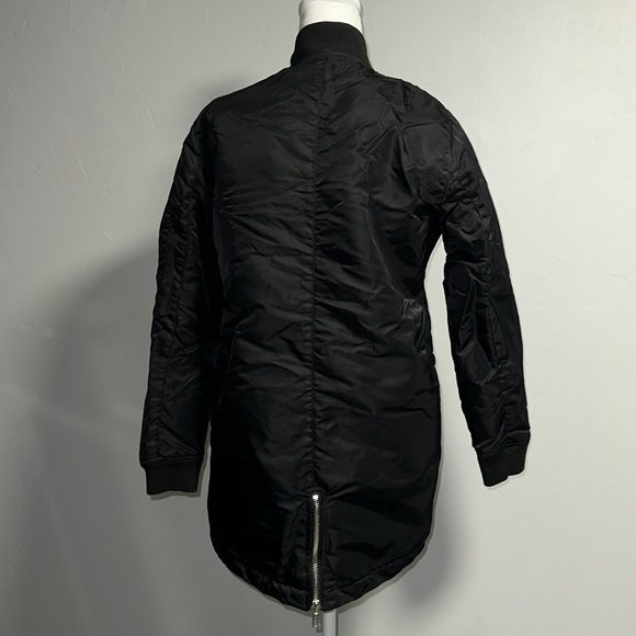 Black Jacket - Picture 6 of 8